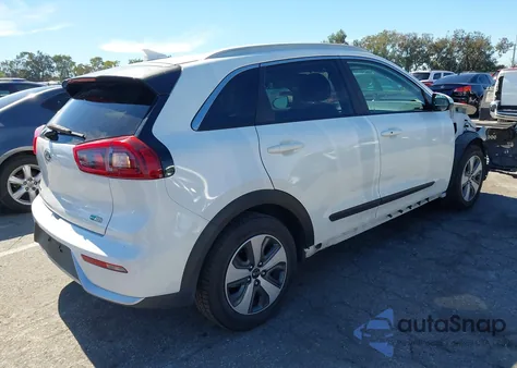 2019 Kia Niro Lx z USA, uszkodzony, nr VIN KNDCB3LC6K5302011